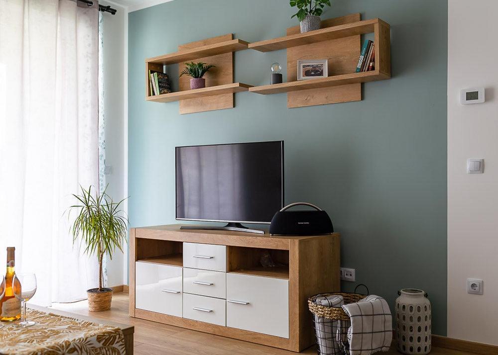 City And Thermal Apartman Gyor Bagian luar foto